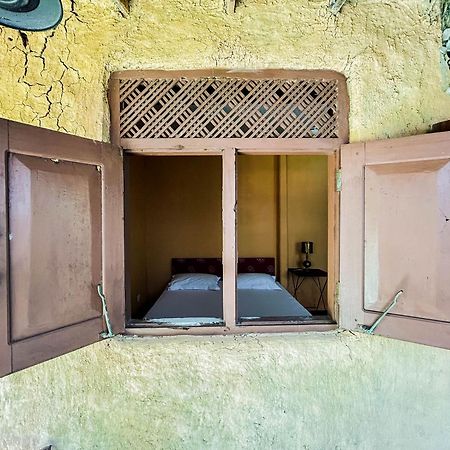 Hotel La Felicita Mirissa Kültér fotó